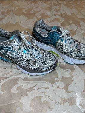 Saucony Silver Running Sneakers with Teal and Lime Accents